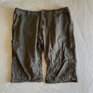 Kuhl brand hiking shorts size 42